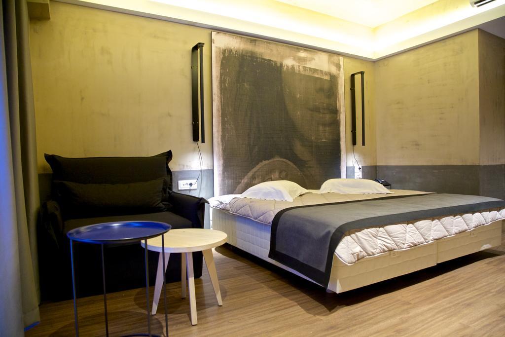 Adonis City Hotel Патра Стая снимка