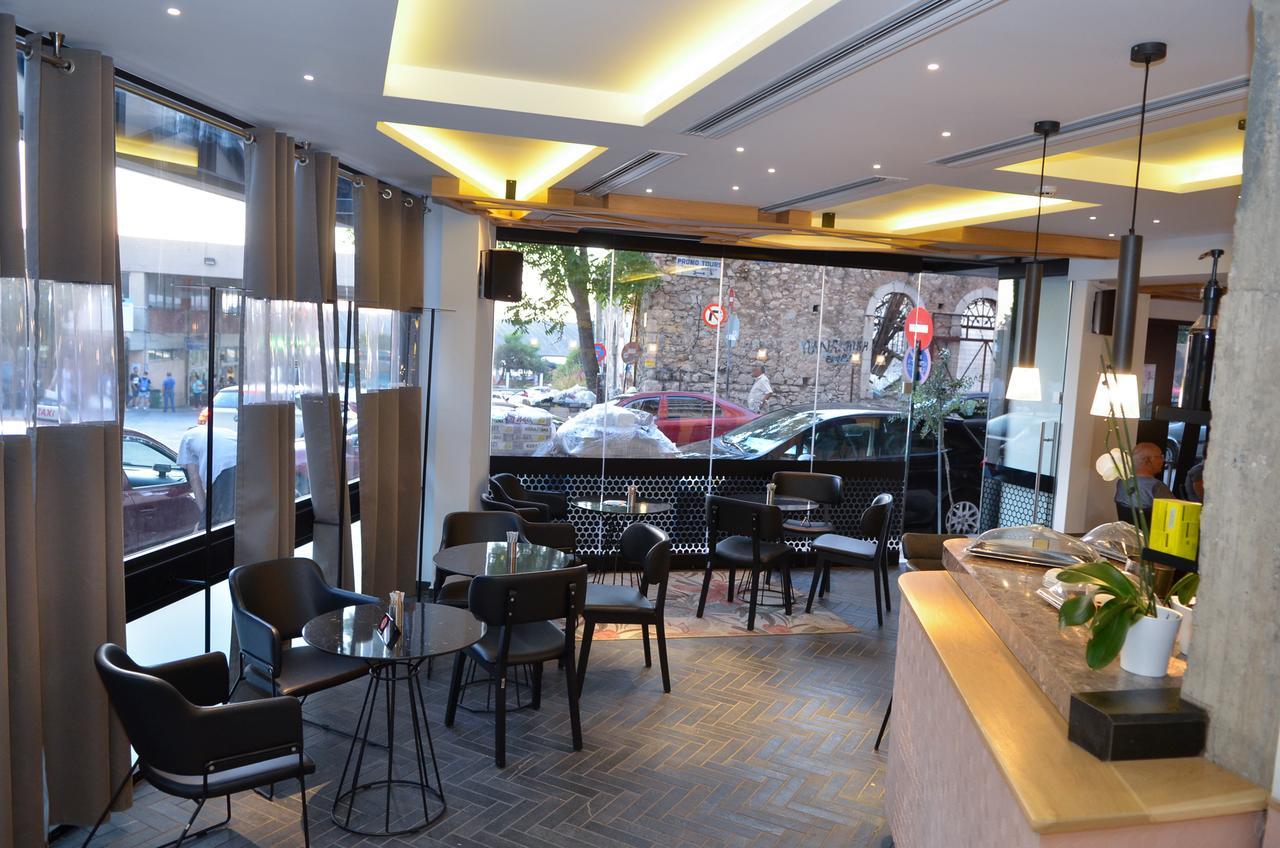 Adonis City Hotel Патра Екстериор снимка